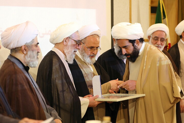 تصاویر/ برگزیدگان شانزدهمین جشنواره علامه حلی