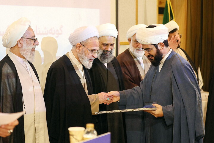 تصاویر/ برگزیدگان شانزدهمین جشنواره علامه حلی