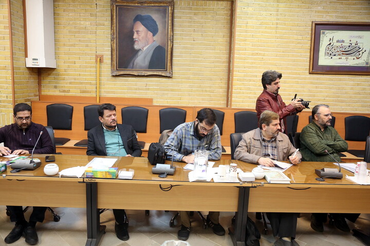 تصاویر/ نشست خبری آیین رونمایی از نخستین «پیک برگ کتاب و نشریات»