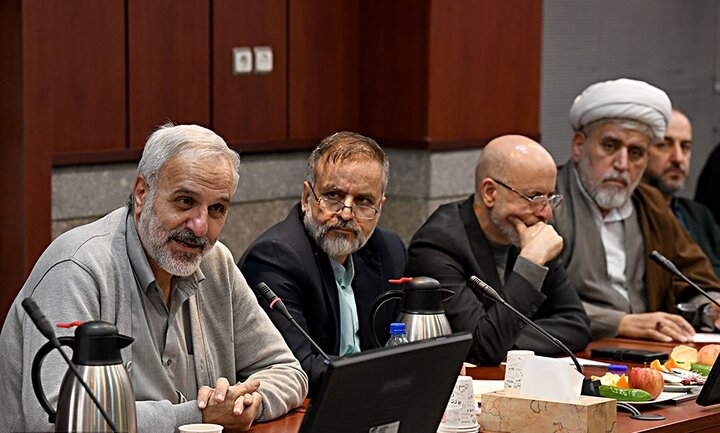 تصاویر/ نشست مدیران قرآنی اعتاب مقدسه