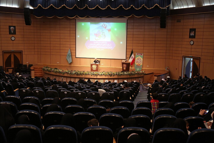 تصاویر/ هشتمین همایش بزرگ جشن فاطمی