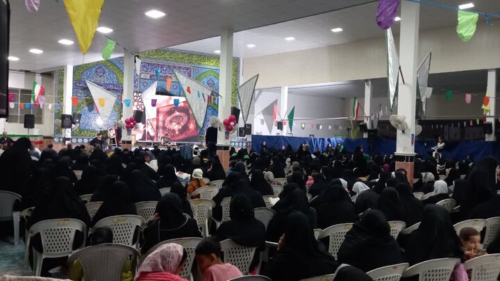 تصاویر/همایش بزرگ بانوان مثلِ زهرا (س)،استوار درآران و بیدگل