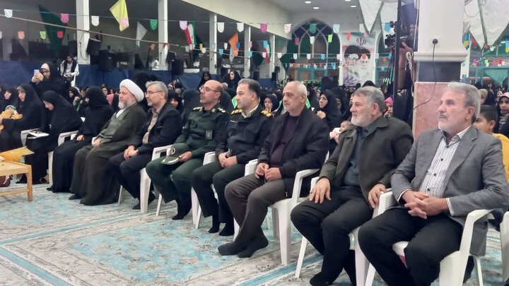 تصاویر/همایش بزرگ بانوان مثلِ زهرا (س)،استوار درآران و بیدگل