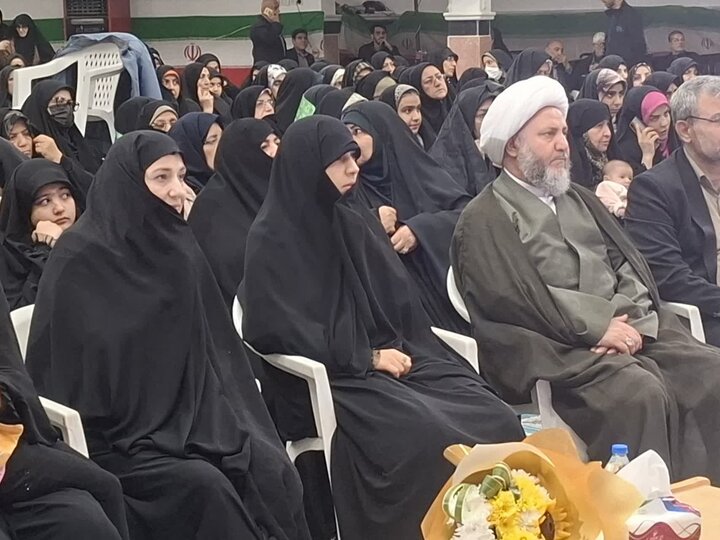 تصاویر/همایش بزرگ بانوان مثلِ زهرا (س)،استوار درآران و بیدگل