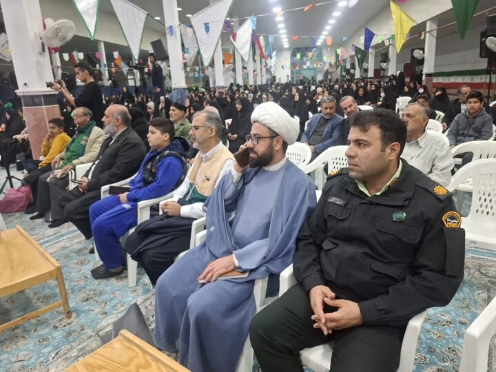 تصاویر/همایش بزرگ بانوان مثلِ زهرا (س)،استوار درآران و بیدگل