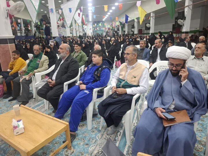 تصاویر/همایش بزرگ بانوان مثلِ زهرا (س)،استوار درآران و بیدگل