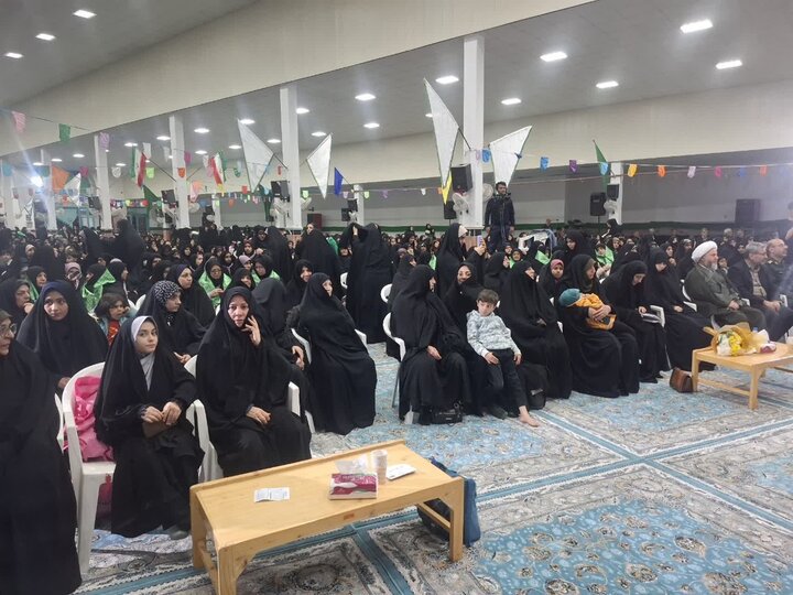 تصاویر/همایش بزرگ بانوان مثلِ زهرا (س)،استوار درآران و بیدگل