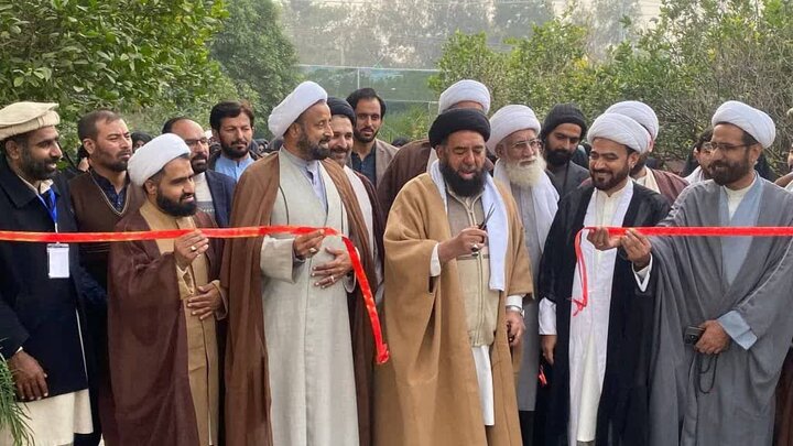 پاکستان کے دارالحکومت اسلام آباد میں اپنی نوعیت کے پہلے کتاب میلہ کا انعقاد