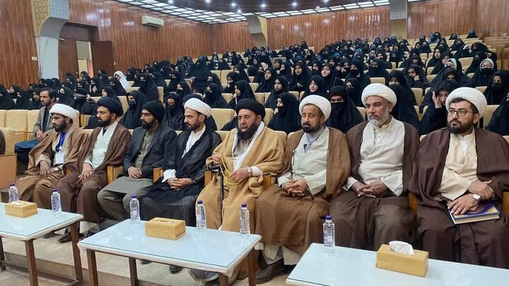 پاکستان کے دارالحکومت اسلام آباد میں اپنی نوعیت کے پہلے کتاب میلہ کا انعقاد