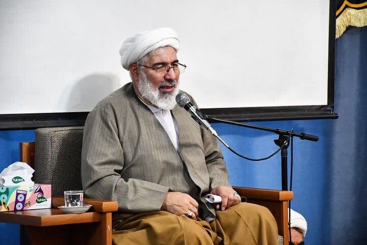 تصاویر/ اختتامیه مرحله مدرسه ای جشنواره علامه حلی در خوی