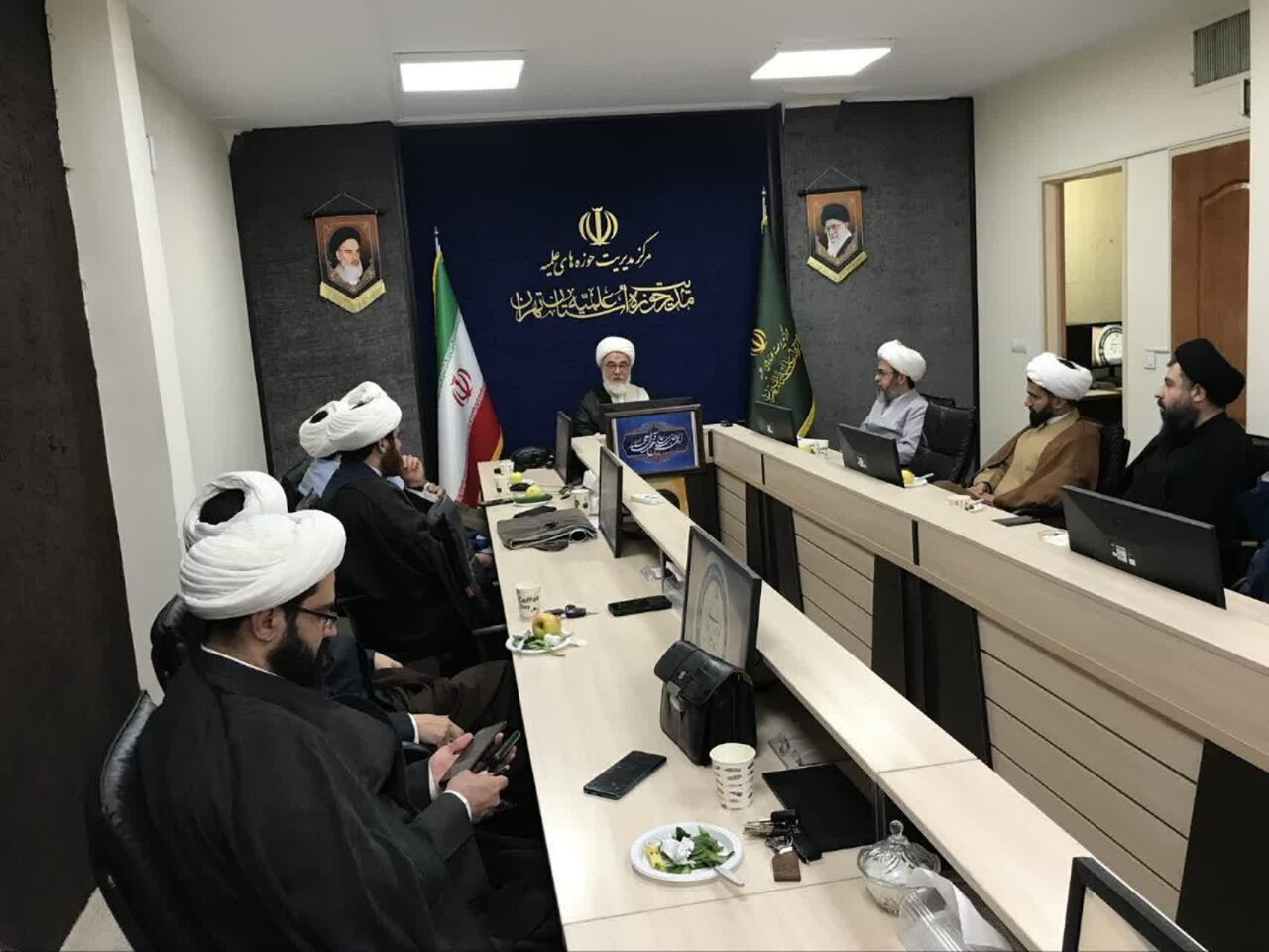 گسترش همکاری های علمی _ پژوهشی حوزه علمیه استان تهران با مجلس شورای اسلامی