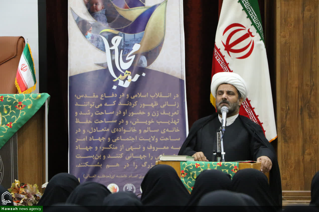 اعتکاف، تمرین صبر و بصیرت برای نسل جوان انقلاب است