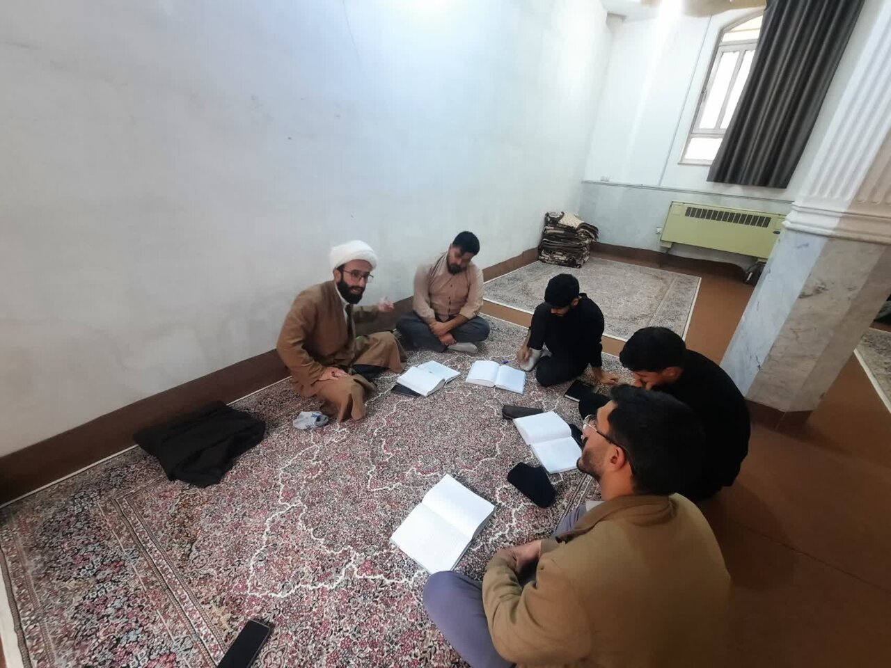 دوره آموزشی ـ تربیتی «رهبان» ویژه طلاب پایه ششم مدرسه علمیه محمودیه کرمان در شهر مقدس قم.