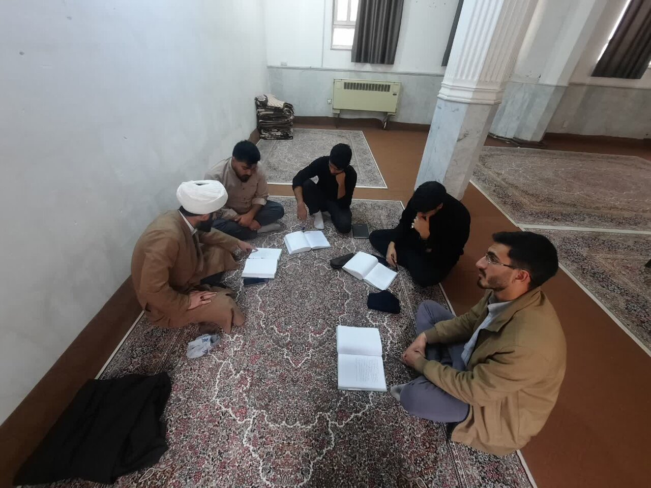 دوره آموزشی ـ تربیتی «رهبان» ویژه طلاب پایه ششم مدرسه علمیه محمودیه کرمان در شهر مقدس قم.