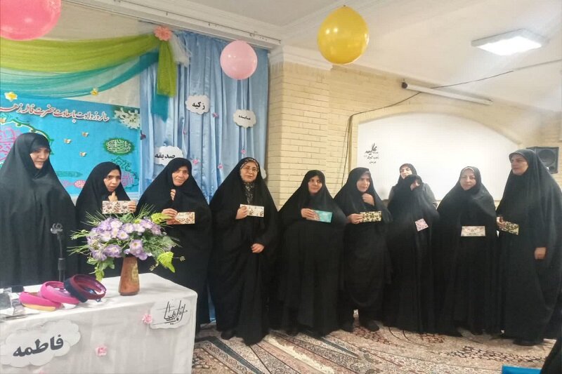 ولادت حضرت زهرا(س)؛ تجلیل از مقام رفیع زن و مادر است