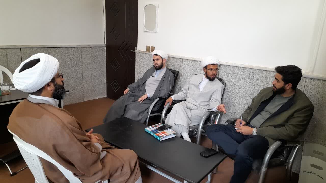 جلسه هماهنگی کارگروه‌های موکب طلاب سطح عالی حوزه علمیه کرمان.