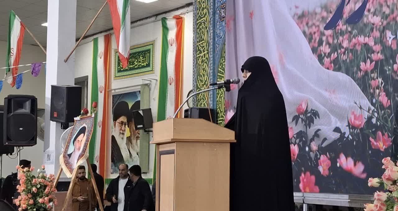 همایش بزرگ بانوان مثلِ زهرا (س)در آران و بیدگل برگزار شد+تصاویر