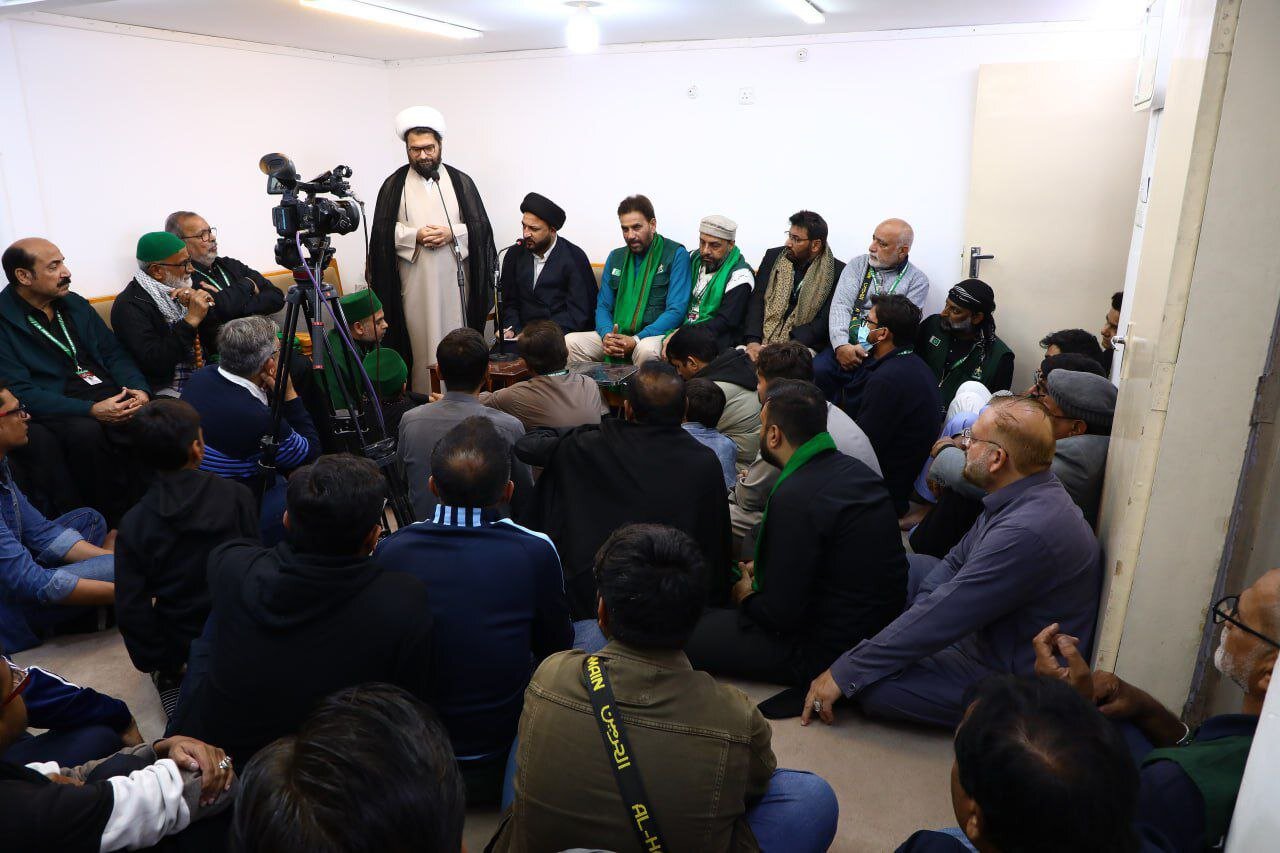 زیارت اماکن مقدسه باید به تحول اخلاقی و عملی در زندگی انسان بینجامد