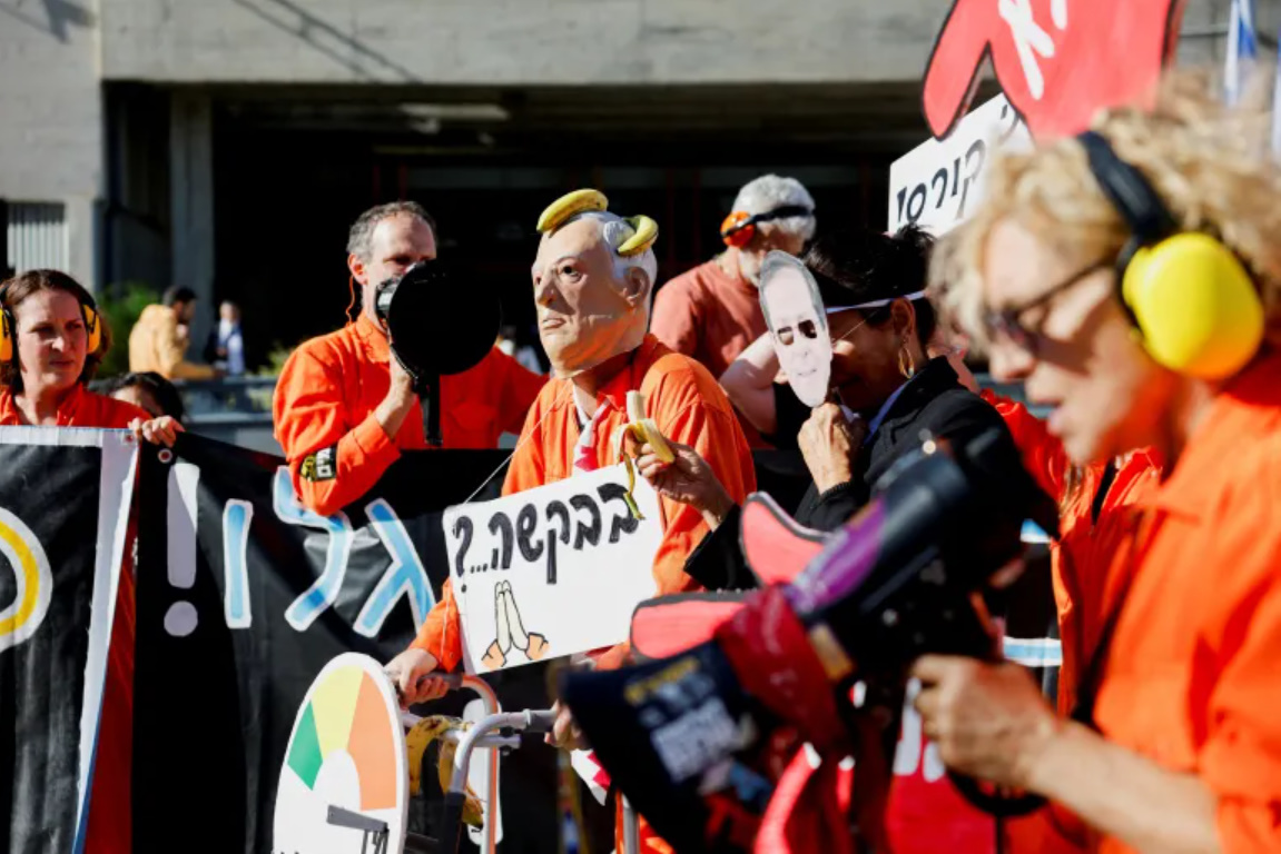 آلاف الإسرائيليين يتظاهرون ضد نتنياهو