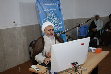 دعوت طلاب برای شرکت در کنگره بین‌المللی اندیشه‌های قرآنی رهبر انقلاب