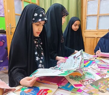 برگزاری حلقه‌های کتاب‌خوانی ویژه کودکان و خردسالان در حرم بانوی کرامت