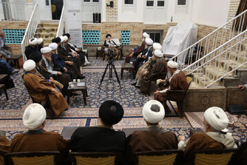 دیدار هیئت رئیسه مجمع عمومی جامعه مدرسین با آیت‌الله العظمی شبیری‌زنجانی