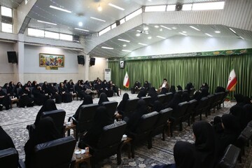 بانوان رسانه‌ای در خط مقدم نبرد نرم نقش تعیین‌کننده دارند/ کنش آگاهانه بانوان رسانه‌ای ضامن پیروزی در جنگ نرم است