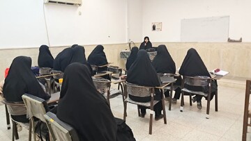 برگزاری کارگاه تخصصی «آیین همسرداری» در مدرسه علمیه فاطمه‌الزهرا(س) اردکان