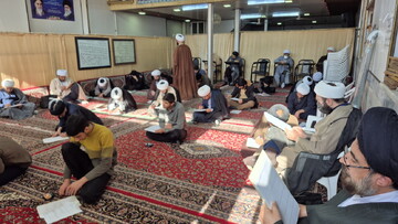 تصاویر/ آزمون استادی طلاب ممتاز مدارس علمیه منطقه کاشان