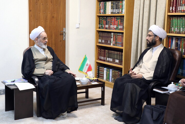 تصاویر/ دیدار مدیر حوزه علمیه استان گلستان با آیت الله اعرافی