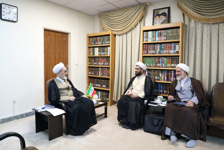 تصاویر/ دیدار مدیر حوزه علمیه استان گلستان با آیت الله اعرافی