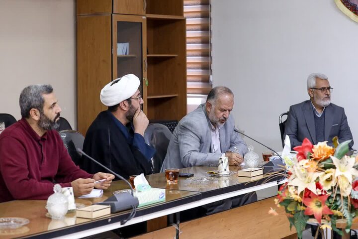 تصاویر /   حضور نماینده ولی فقیه در استان قزوین در جمع کارکنان و فعالان ستاد امر به معروف و نهی از منکر قزوین