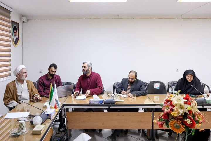 تصاویر /   حضور نماینده ولی فقیه در استان قزوین در جمع کارکنان و فعالان ستاد امر به معروف و نهی از منکر قزوین