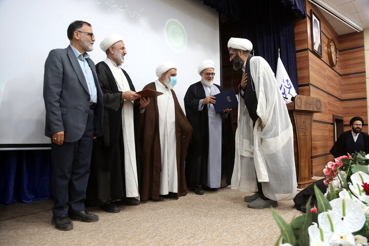 تصاویر/ آیین تجلیل از پژوهشگران مرکز تحقیقات اسلامی مجلس