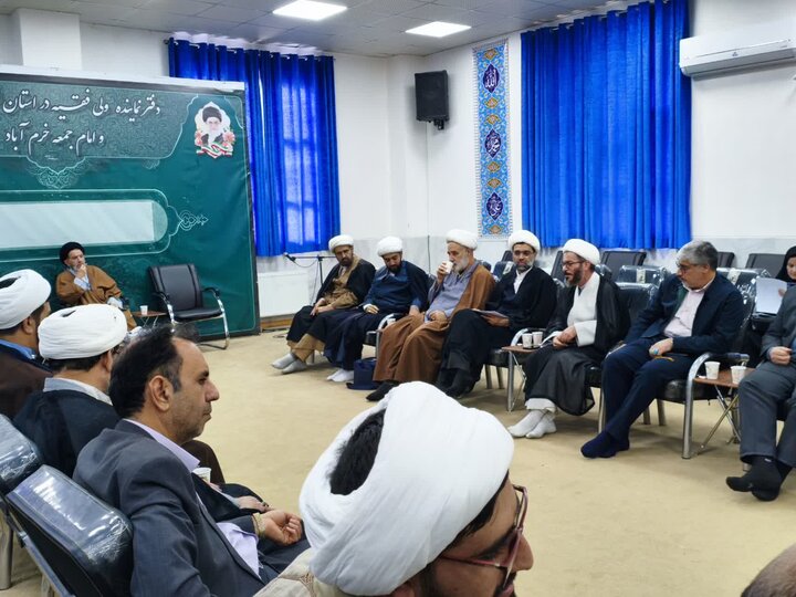 تصاویر/جلسه پشتیبانی ستاد اعتکاف استان لرستان