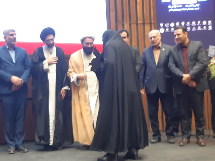 تصاویر/اختتامیه جشنواره هفته پژوهش و فناوری درکاشان