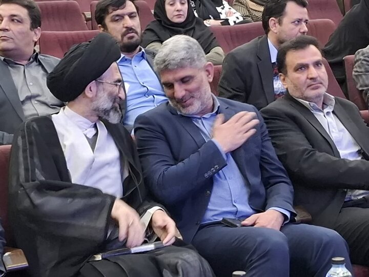 تصاویر/اختتامیه جشنواره هفته پژوهش و فناوری درکاشان