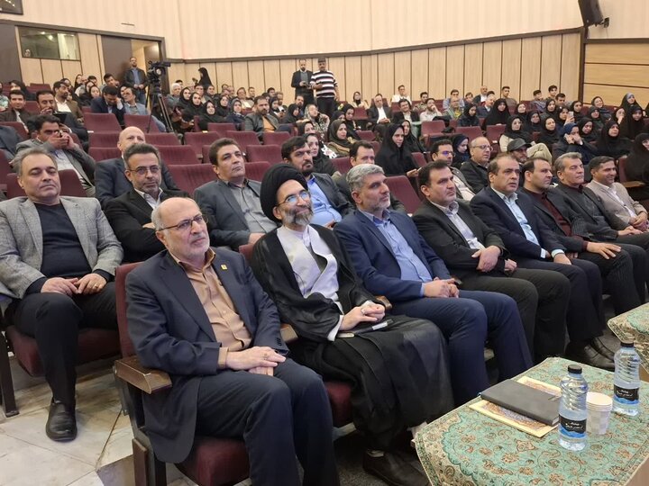 تصاویر/اختتامیه جشنواره هفته پژوهش و فناوری درکاشان