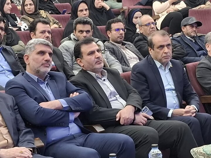 تصاویر/اختتامیه جشنواره هفته پژوهش و فناوری درکاشان