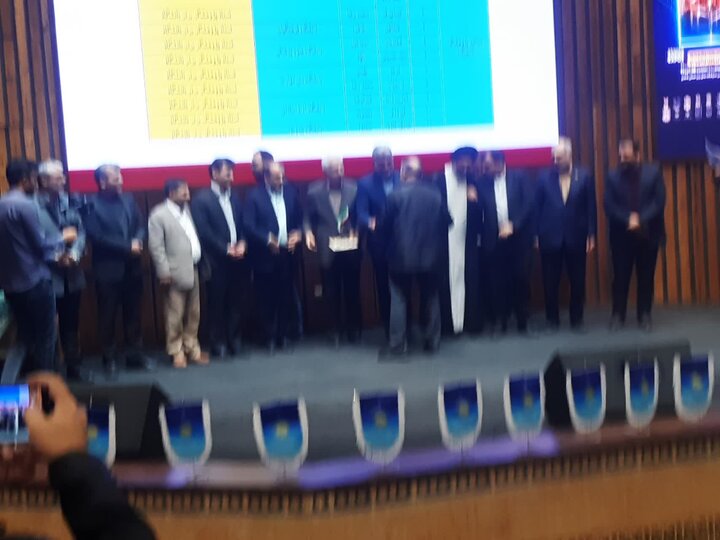 تصاویر/اختتامیه جشنواره هفته پژوهش و فناوری درکاشان