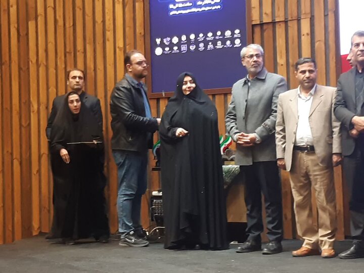 تصاویر/اختتامیه جشنواره هفته پژوهش و فناوری درکاشان