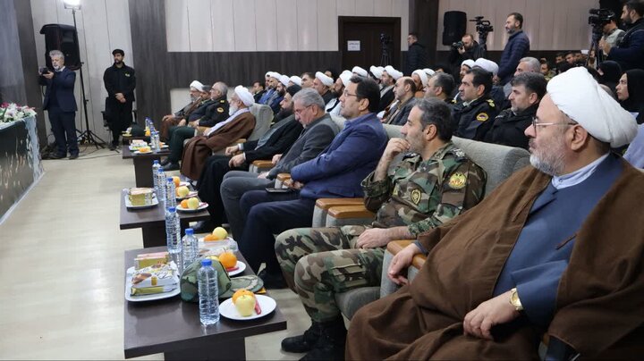 تصاویر / ولين همايش تخصصي نهج البلاغه انتظامي کشوردر قزوین با حضور نماینده ولی فقیه در استان قزوین