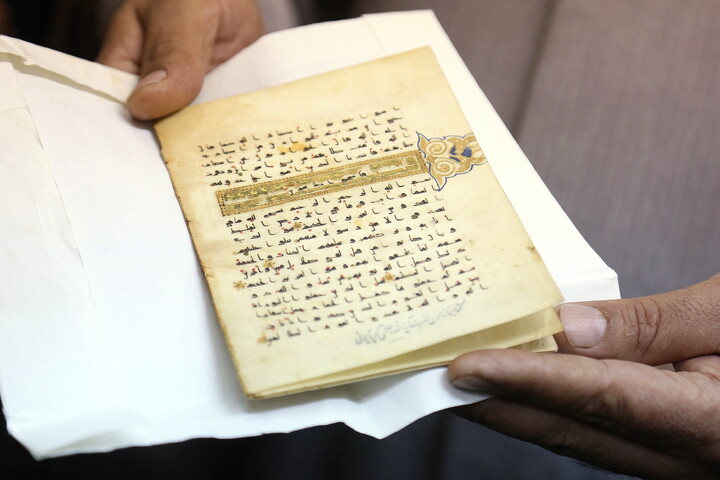 تصاویر/ بازدید خبرنگاران از کتابخانه آیت‌الله‌العظمی گلپایگانی(ره)