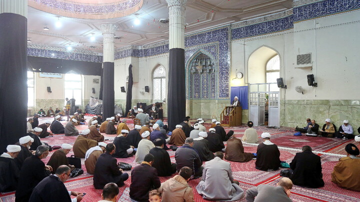 تصاویر/ بازدید خبرنگاران از کتابخانه آیت‌الله‌العظمی گلپایگانی(ره)