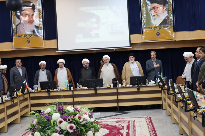 نشست گرامی داشت وحدت حوزه و دانشگاه در چابهار برگزار گردید