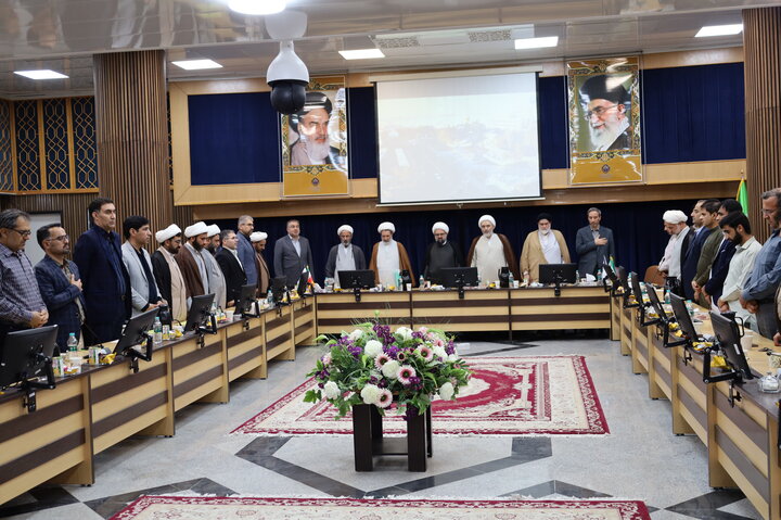 نشست گرامی داشت وحدت حوزه و دانشگاه در چابهار برگزار گردید