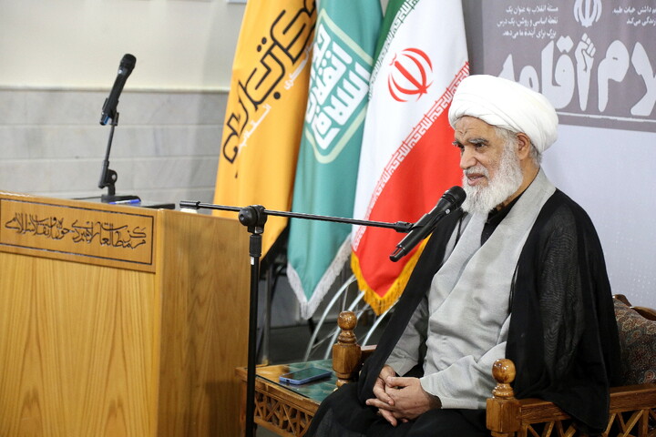 تصاویر/ مراسم رونمایی کتاب «اسلام اقامه»