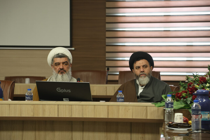 تصاویر / گردهمایی روحانیون شاغل در ادارات و نهادهای استان همدان