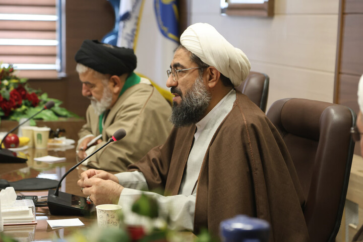 تصاویر / گردهمایی روحانیون شاغل در ادارات و نهادهای استان همدان