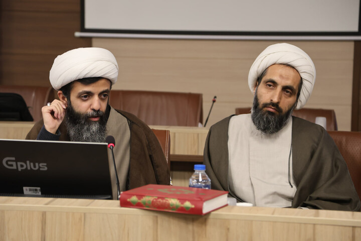 تصاویر / گردهمایی روحانیون شاغل در ادارات و نهادهای استان همدان